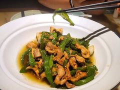 -佬麻雀·新湘菜(珠海金发购物中心店)