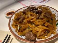 干炒牛河-虾饺妹·酒家(金碧店)