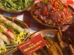 -赵美丽·重庆社区火锅·直营店(火车东站·中豪国际店)