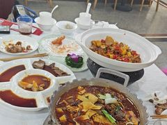 -九头鸟酒家(东高地店)
