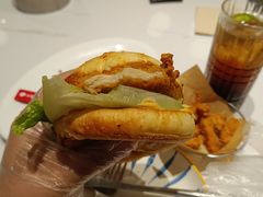 -必胜客(安盛金马店)