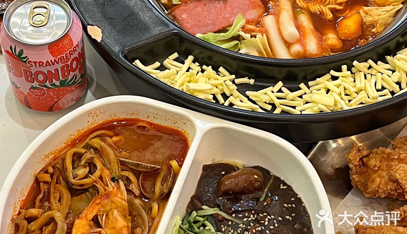 超有🇰🇷韩式氛围的年糕火锅&鱼饼汤！🐟我太爱了