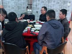 大堂-牛得很·鲜牦牛肉烧烤·牛羊肉菌汤锅(康定店)