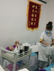 -蕾特恩专业祛痘·皮肤管理