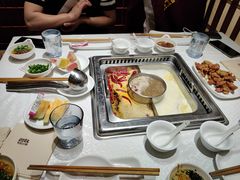 招牌锅底-巴奴毛肚火锅(大剧院店)