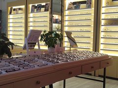 -康利眼镜·蔡司战略合作店(龙泉书房店)