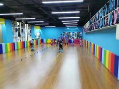 -云霄之星少儿滑板轮滑跳绳(远洋未来广场店)
