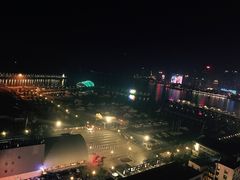 -VENU+海景酒廊