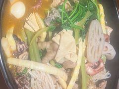 -万记麻辣烫国展总店