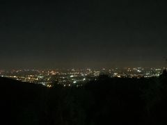 -鬼笑石后山停车场