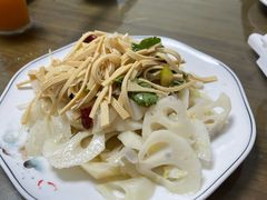 -鲁南仔·滕州炒鸡(经三路店)