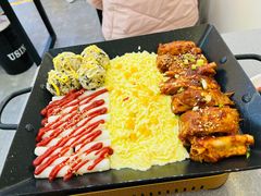 -豚妈妈汤饭·部队锅(南京东路店)