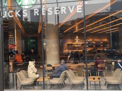 门面-星巴克臻选(上海合生汇1F店)