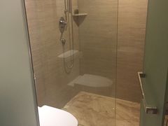 -深圳罗湖东门步行街亚朵X酒店