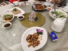 -轩记海鲜餐厅·四十五年老字号·经典粤菜(西区彩虹店)