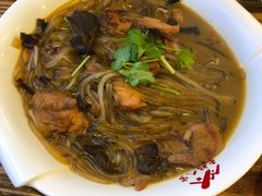 -东北人家铁锅炖(鞍山路店)