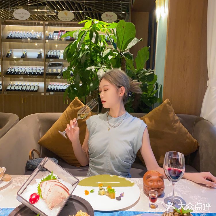 成都 宝藏花园主题餐厅