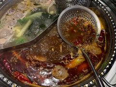 -乡土黄·鲜牛肉火锅·小龙虾(兴业街店)
