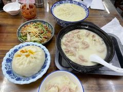 -雪琴面馆富安特色鱼汤面(城中花园店)