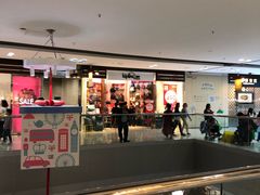 -东荟城名店仓