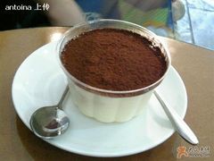 提拉米苏-榖屋house of flour(张江首店)