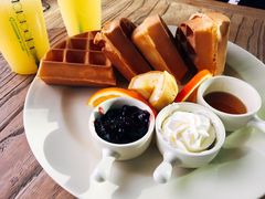 -reading cafe瑞汀咖啡(新华路店)