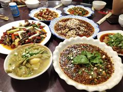 血旺-百年粉蒸牛肉