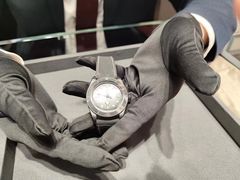 -亨得利钟表商店