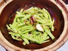 花肉啫通菜梗-啫神·广州地标美食(北京路店)