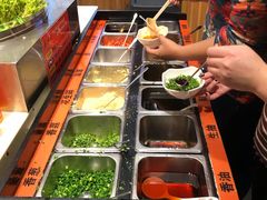 自助调料区-北家姓转转小火锅(万辉店)