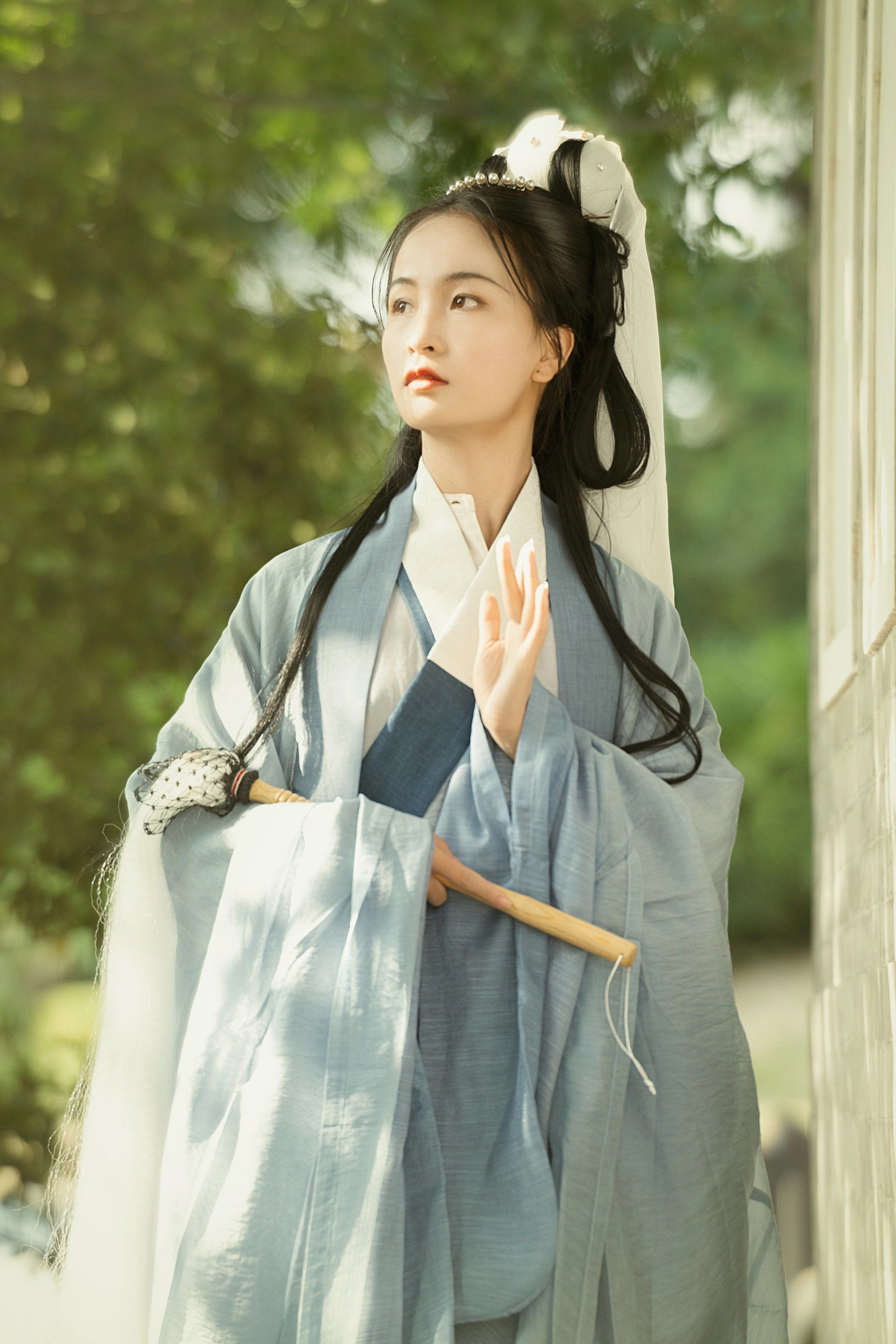 清冷气质不争也有你的世界💚