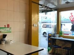 大堂-烤鸭肉夹馍鸭汤店