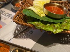 -草家酱蟹炭火烤肉店(珲春南路一店)
