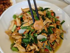 -菌海森林·非遗野生菌火锅(西山区滇池路摩根道店)