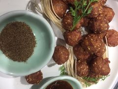 金牌干炸丸子-京味斋·北京烤鸭(北京南站洋桥店)