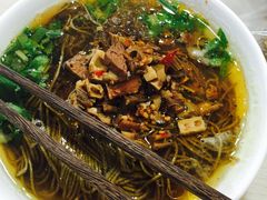 -崇州余荞面(落虹桥店)