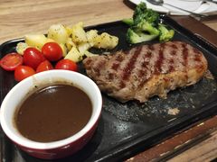 -必胜客(新中纬店)