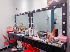 -易摄全家福照相馆(兰庭国际A座店)