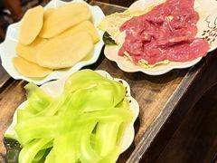 -肖肖酸萝卜鱼火锅(总店)