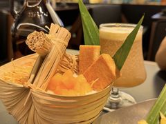 -Ameigo梅果·云贵川bistro(长宁来福士店)