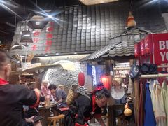 大堂-破瓦寒窑·地摊烤羊排