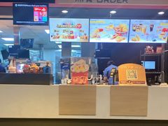 -麦当劳(哈西万达店)