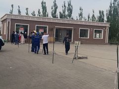 -亿利库布其七星湖沙漠生态旅游区