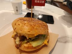 -必胜客(砂之船中东奥莱店)