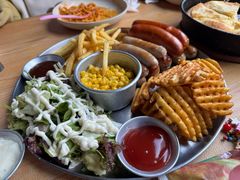 -TOM’S PIZZA汤姆餐厅(红旗店)