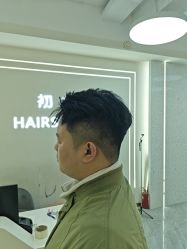 -初心HAlRSALON烫染接发