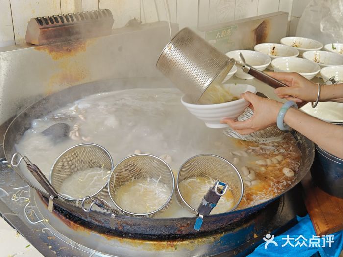 王记老幺肥肠粉图片