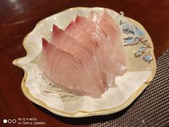 鲷鱼刺身-襄阳富力皇冠假日酒店-大吉融合餐厅