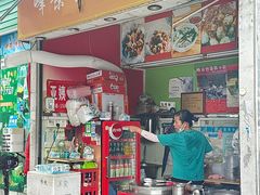 -峰景台亚姨牛杂