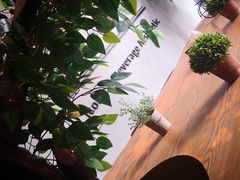 -THE ALLEY 鹿角巷(华润万象城店)